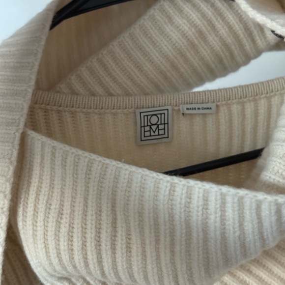 Toteme Cream Ribbed Sweater - Picture 3 of 3